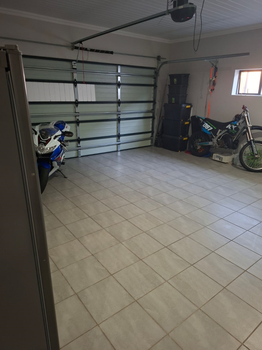 3 Bedroom Property for Sale in Tergniet Western Cape
